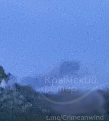 Ночная атака дронов в Крыму: сообщается о пожаре в районе Таврической ТЭС, часть полуострова осталась без света — видео
