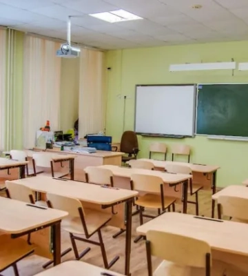 У Харкові в школі виявили порушення мовного закону через російську музику на святі