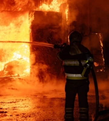 МВС: Росія вночі атакувала 10 регіонів України, до ліквідації наслідків залучили безпілотну техніку