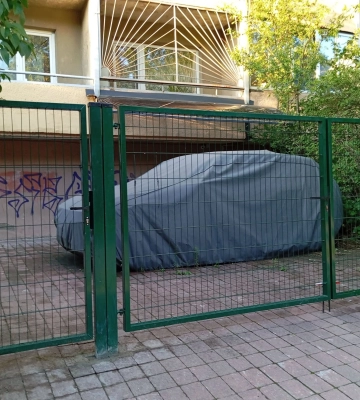 Війна за ворота у Львові: чому ініціатива мешканців багатоквартирного будинку зібрала сотні коментарів у соцмережах