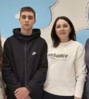 Дріт від болгарки ледь не позбавив зору: львівські лікарі врятували око юнаку із Закарпаття