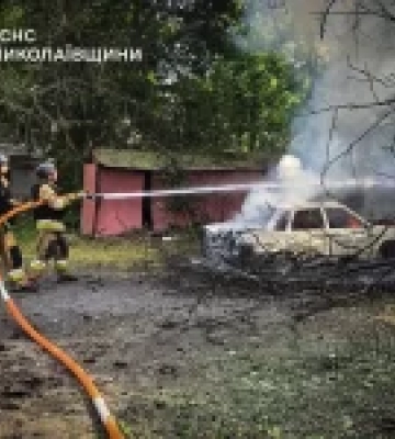 Удар російського БпЛА по Очакову: поранена 48-річна жінка