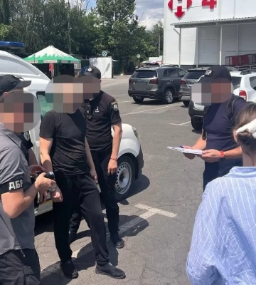 Начальник складу розпродав дрони на 6,2 млн грн, призначені для оборони Півдня – ДБР
