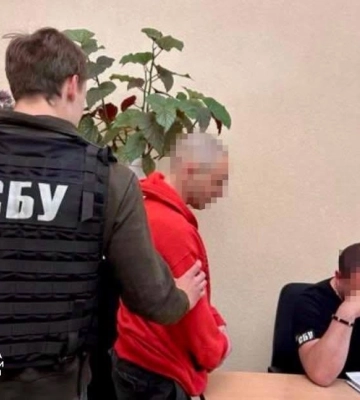 СБУ затримала на Кіровоградщині агента РФ, який реєстрував Starlink для окупантів