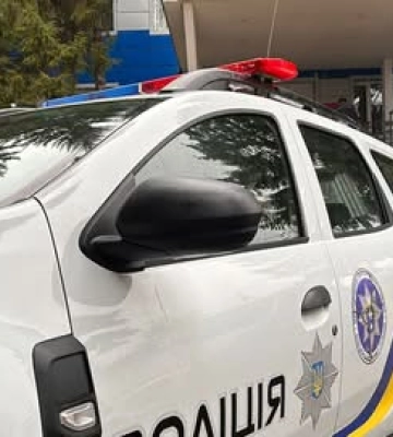 Малолітня дитина випала з вікна на Полтавщині: подробиці від поліції