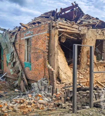 Ворог вдарив дроном по супермаркету «АТБ» у Чернігові, є загиблі