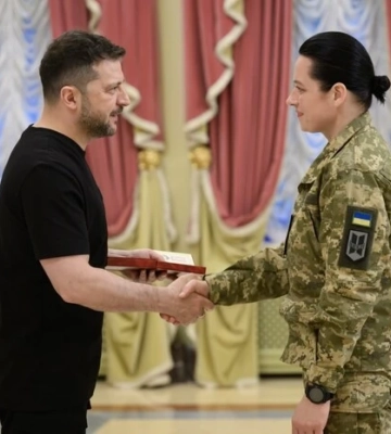 Зеленський відзначив медиків державними нагородами