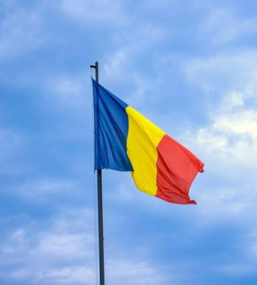 Румунія затопила баржі, щоб на 2 – 3 дні покращити роботу АЕС, ускладнену через обміління Дунаю