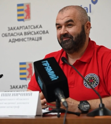 Директору швидкої на Закарпатті присвоїли звання «Заслужений лікар України»