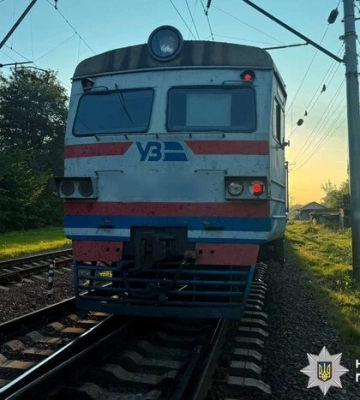Поблизу Вишневого під колесами потяга загинув чоловік
