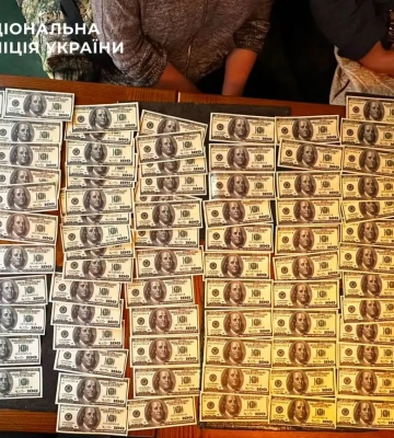 У Києві двох викладачок викрили на хабарях за вступ