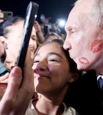 Путин резко увеличил количество "выходов в народ": что стало причиной