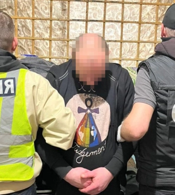 Збут зброї та гексогену з камери СІЗО: у Львові судитимуть 45-річного чоловіка