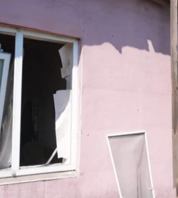 Ворог вдарив по громадському транспорту Запоріжжя, є поранені