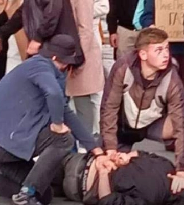 У Львові під час мітингу на підтримку Федорова невідомий з ножем намагався вчинити напад, – ЗМІ
