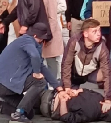 Во Львове во время акции в поддержку Федорова задержали нападавшего с ножом