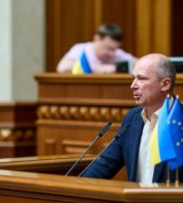 Тарас Тарасенко: Захисники й захисниці з порушенням зору можуть отримати до 95 тис. грн від Червоного Хреста на придбання спеціальних гаджетів