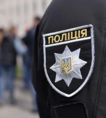 На Буковині чоловік відкрив вогонь по поліцейських: є поранені
