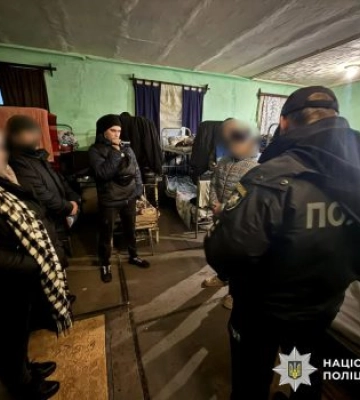 Миколаївські в'язні ошукали 44 українців майже на мільйон гривень