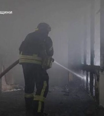 У Херсоні через нічний обстріл РФ постраждала 17-річна дівчина