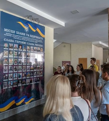 У Черкасах увічнили пам’ять студентів і випускників, які загинули за Україну (ФОТО)