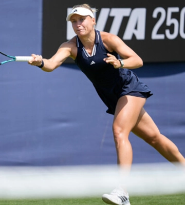 Юлия Стародубцева – Слоан Стивенс. Прогноз на матч WTA 250 в Мемфисе