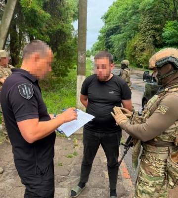 ДБР повідомило про підозру двом військовослужбовцям полку "Скеля" за жорстоке поводження з побратимами