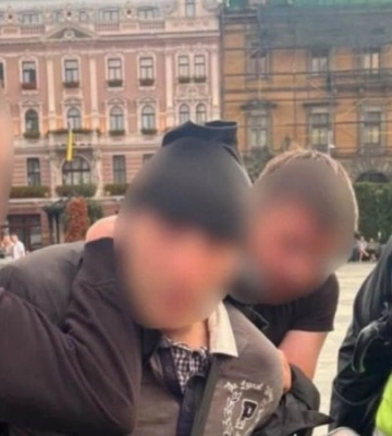 Чоловіка з ножем, якого затримали на акції у Львові, помістили до спецлікарні