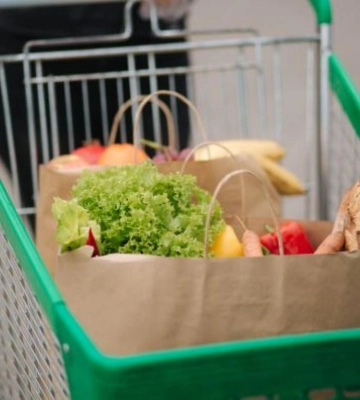 Продуктові магазини онлайн: як вибрати супермаркет для доставки додому