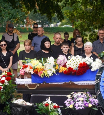 В Ужгороді попрощалися із полеглим солдатом Миколою Філюком