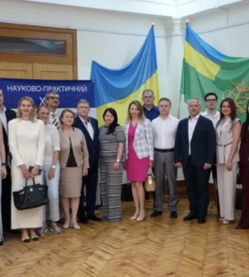 У Дніпрі відбулася конференція щодо митних правовідносини: обговорили виклики та судову практику