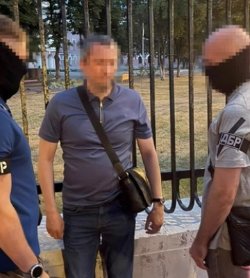 ГБР: Задержан начальник Госгеокадастра в Львовской области, который пытался подкупить сотрудника НАПК