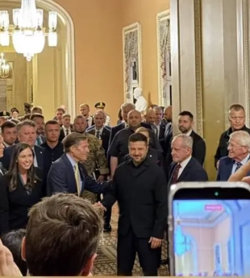«Це не лише про гроші»: Зеленський пояснив сенаторам, як зупинити війну
