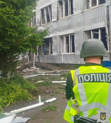 Враг обстрелял 24 населенных пункта Сумской области: ранена женщина