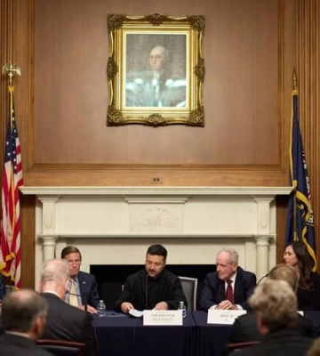 Зеленський налагодив відносини з Трампом: він приїхав до США по ракети Patriot і дронову угоду. Але вільних ракет майже немає, а угоди на $50 мільярдів ще не існує. То чого очікувати від візиту?