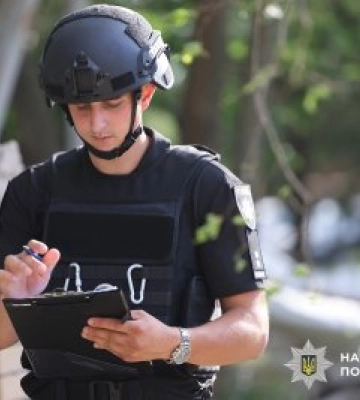 Загиблий, постраждалі громадяни та чисельні пошкодження: на Миколаївщині поліцейські задокументували воєнні злочини країни-агресора