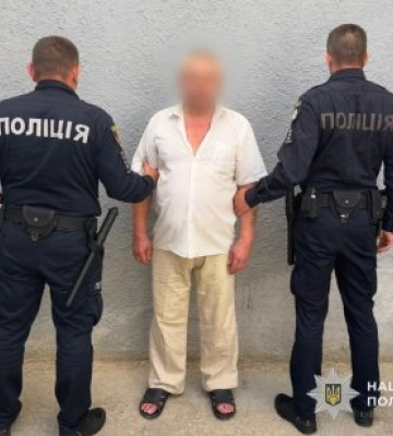 «Замінував» будинок і викликав одразу три екстрені служби: на Закарпатті затримали зловмисника