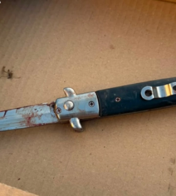 У Києві оголосили підозру 19-річному хлопцю, який поранив ножем трьох перехожих