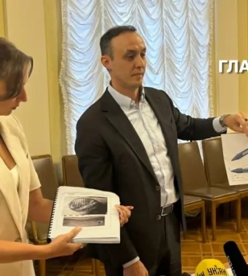 Понад 1100 деталей: стало відомо, з яких компонентів Росія збирає «Орєшнік»