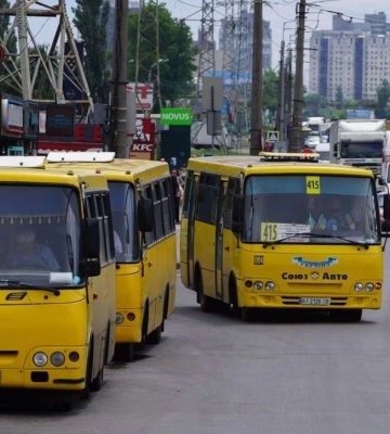 У Києві проїзд у маршрутках подорожчає до 25 гривень