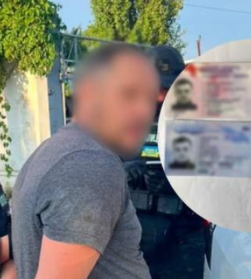 Фальшиве громадянство замість мобілізації: правоохоронці викрили масштабну схему