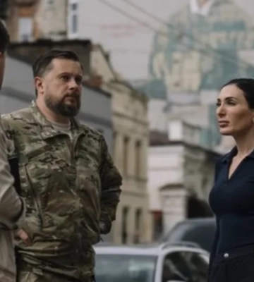 «Провів для мене екскурсію містом». Блогерка Лора Лумер розповіла, як зустрілась в Харкові з Андрієм Білецьким