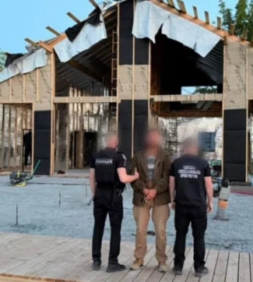 Вместо службы – на стройку: в Одесской области командир заставлял военных возводить ему дом