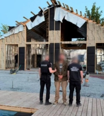 На Одещині затримали майора, який змусив 83 військових будувати йому маєток