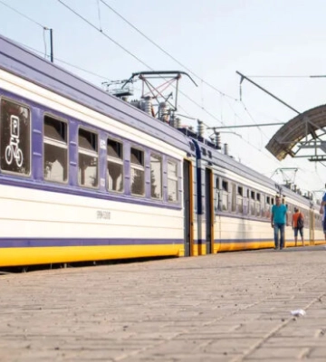 Після атаки на Київ скасували 8 рейсів Kyiv City Express між Святошином і Почайною
