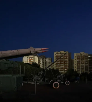 Существует кризис с электроснабжением военных объектов России в Крыму, без света также ряд городов — Чистиков