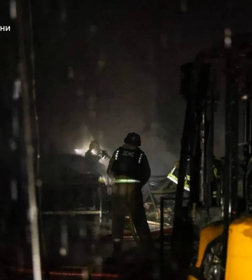 На Полтавщині внаслідок атаки дронів загинула людина, пошкоджено термінал "Нової пошти"