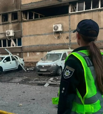 Момент "прильоту" по Києву потрапив на відео: у столиці спалахнула низка пожеж