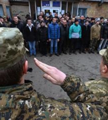 Кременчужанин заявив у Верховній Раді про примусову мобілізацію та погрози зброєю