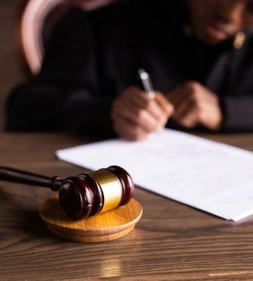 Жителя Чернігова засудили до 15 років за службу в окупаційній поліції